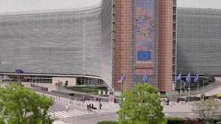 Евросоюз угрожает лишить Венгрию права вето за запрет гей-парадов и позицию по России
